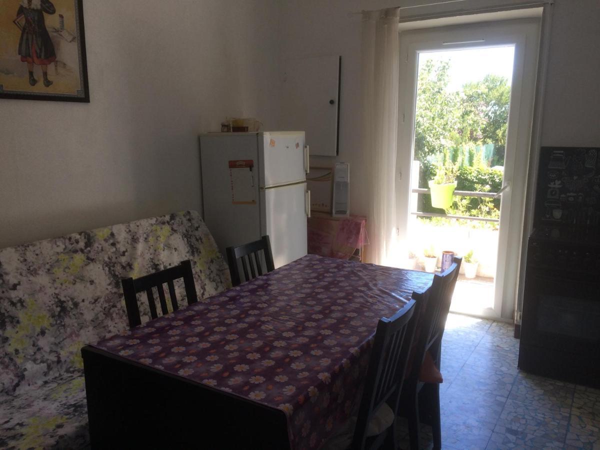 Appartement Sur Sommieres Jusqu'A 6 Personnes 外观 照片